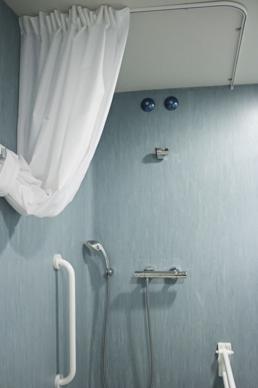 Cost of Shower Installation in North Hills, CA